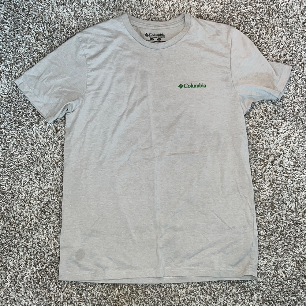 columbia men’s medium shirt